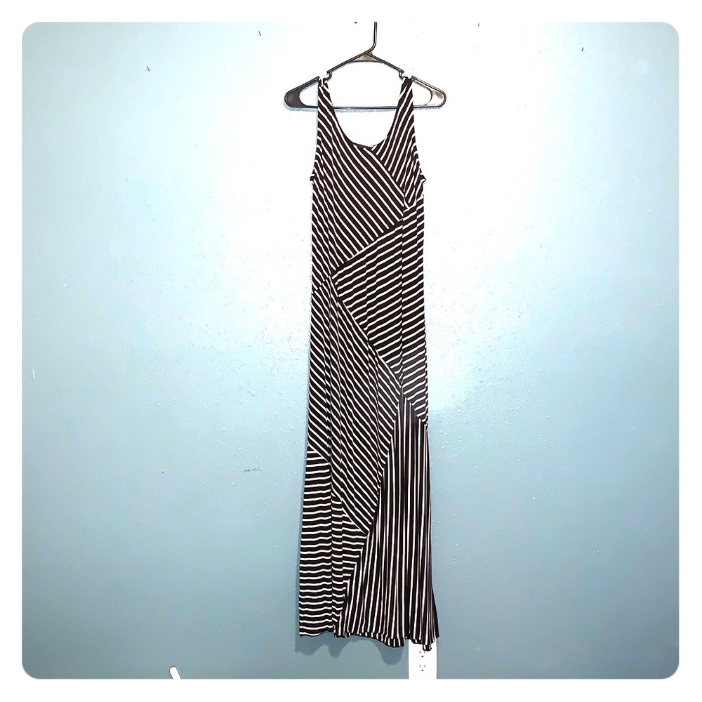 Maxi Dress - Picture 2 of 2
